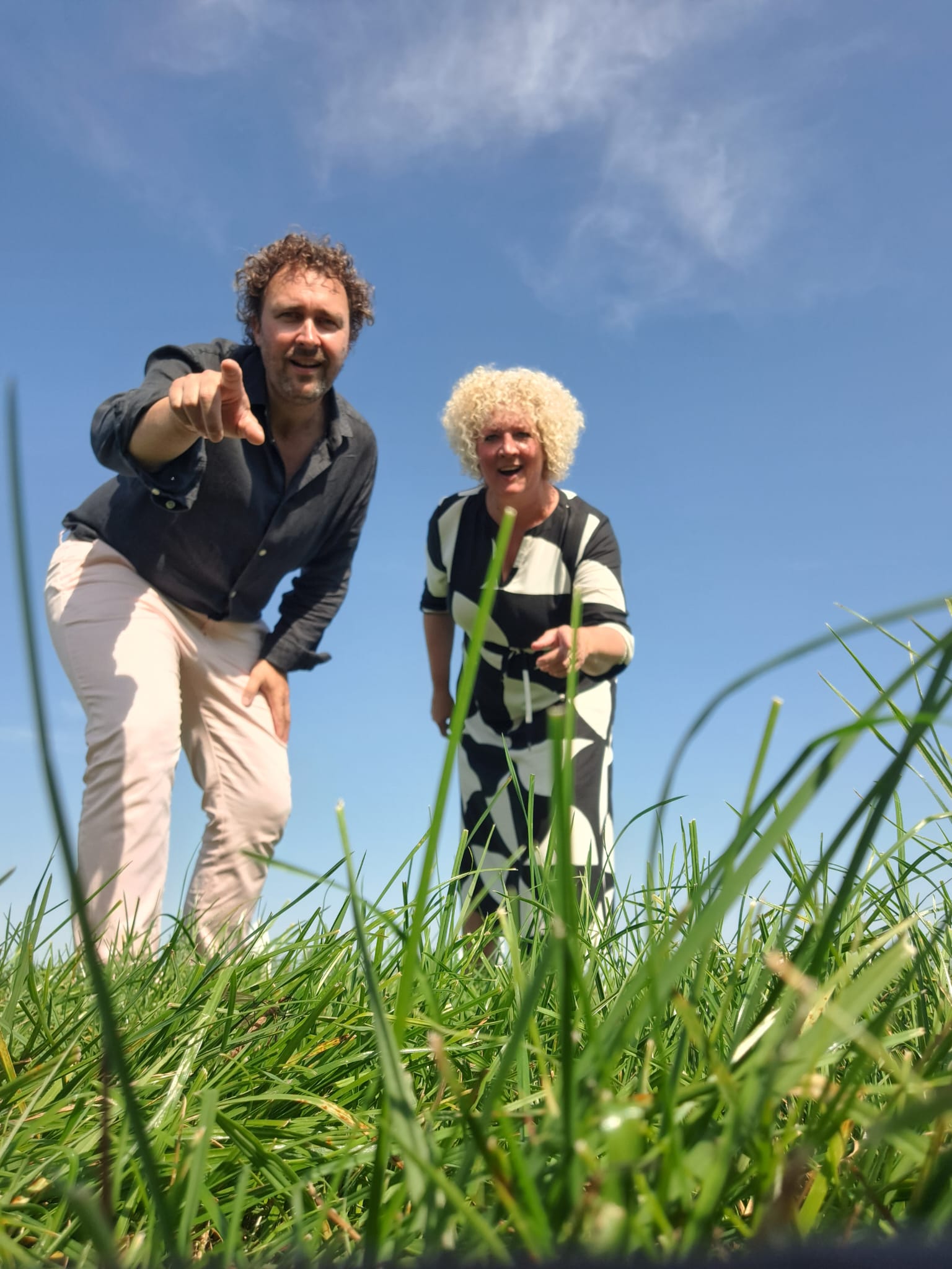 duo dronkers en alinda eigen foto